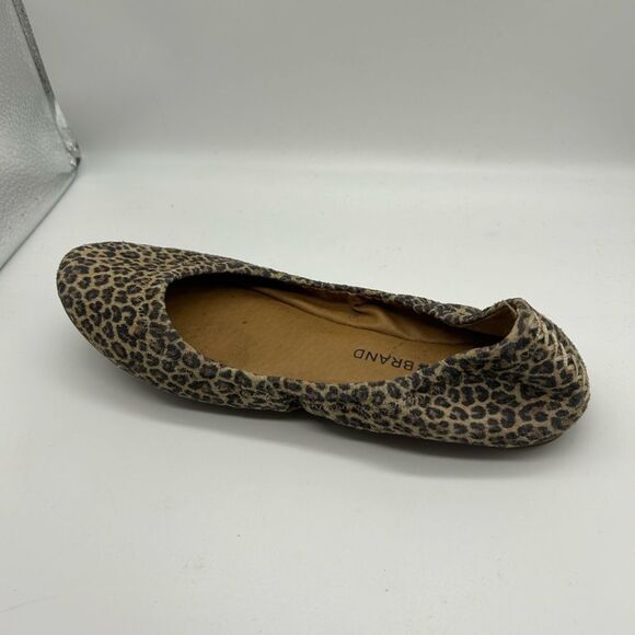 Lucky Brand Emmie Scrunch Flat in Leopard Print - Picture 7 of 10